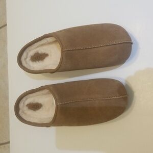 UGG NWOT Cottage Clogs